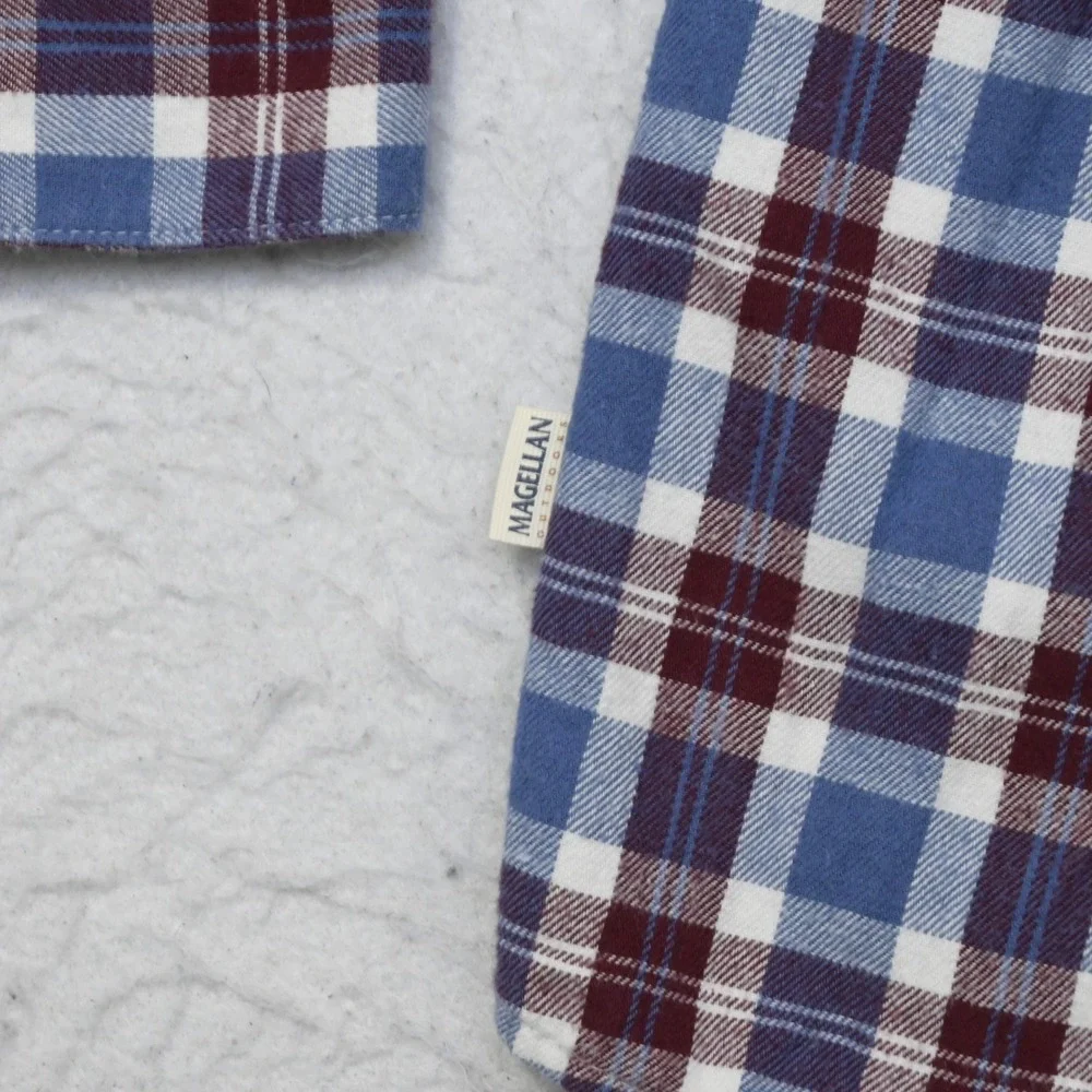 Magellan Outdoors Flannel Button Up Mens M Classic Fit Blue Red Plaid Pocket